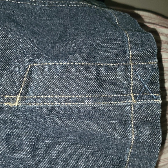 New Tommy Hilfiger Button Down Denim Jean Jacket - Picture 9 of 13